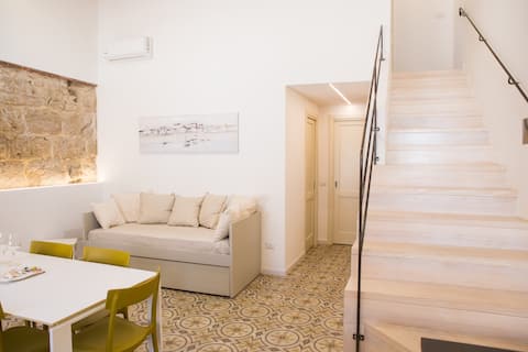 Top performing Airbnb: Casa AMBRA - Old Town - IUN R1864 in Alghero