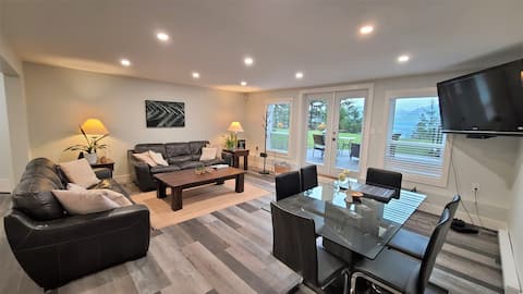 Top Airbnb: Chilliwack Mountain Spacious Suite in Chilliwack