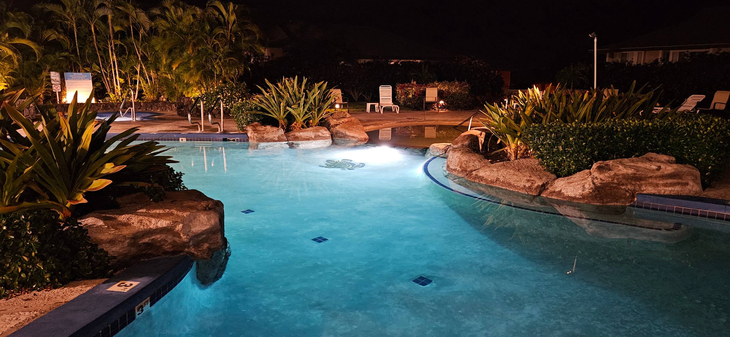 Condo in Kailua-Kona · ★4.67 · 2 bedrooms · 3 beds · 1 bath - Image 52