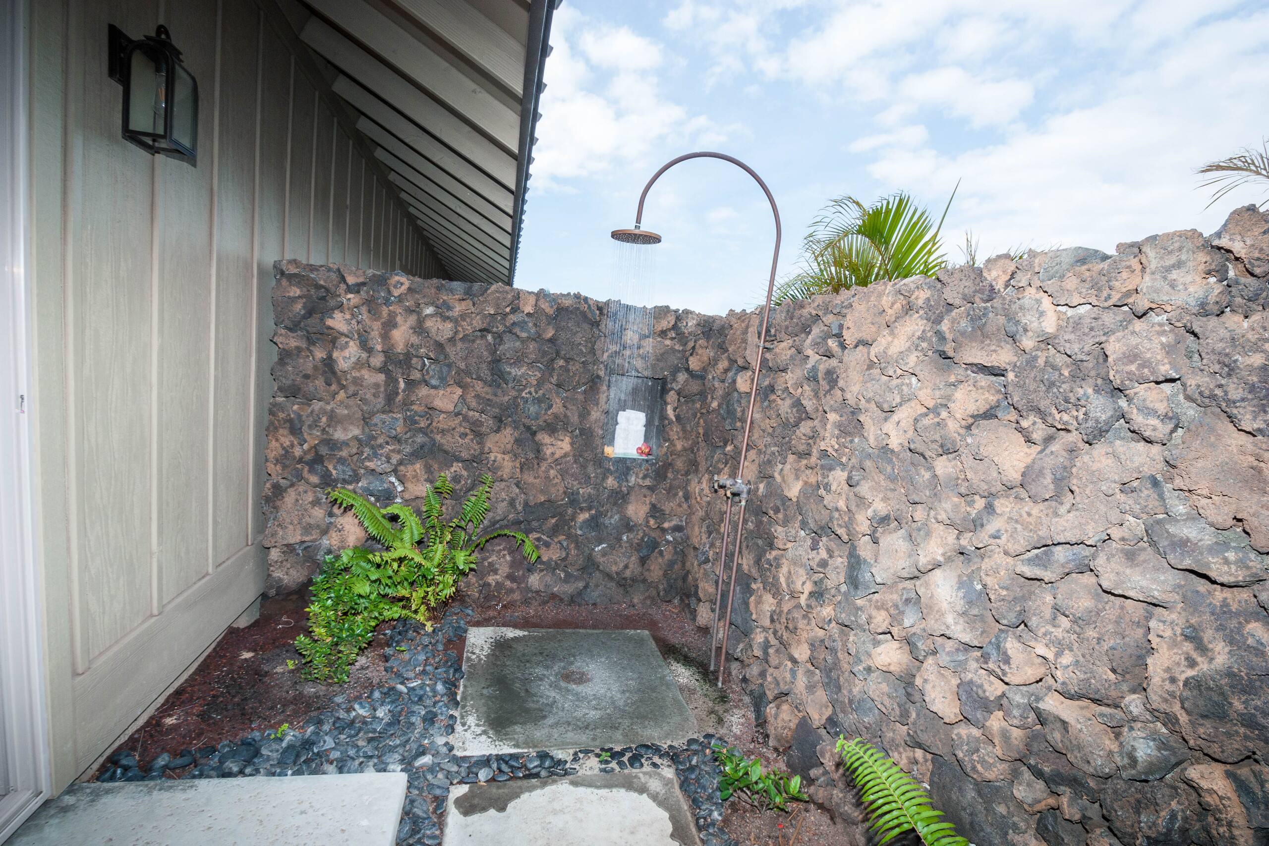 Home in Waikoloa Village · ★5.0 · 3 bedrooms · 4 beds · 2 baths - Photo 16