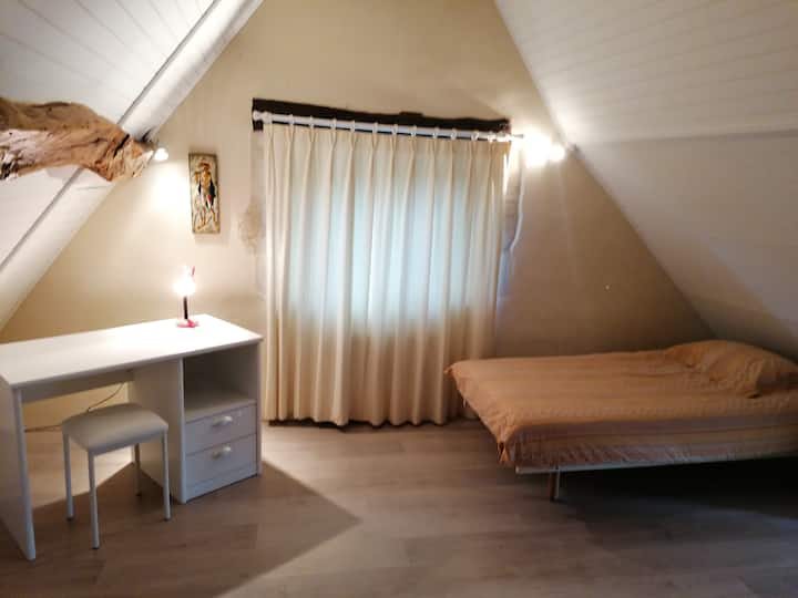 غرفة النوم 2