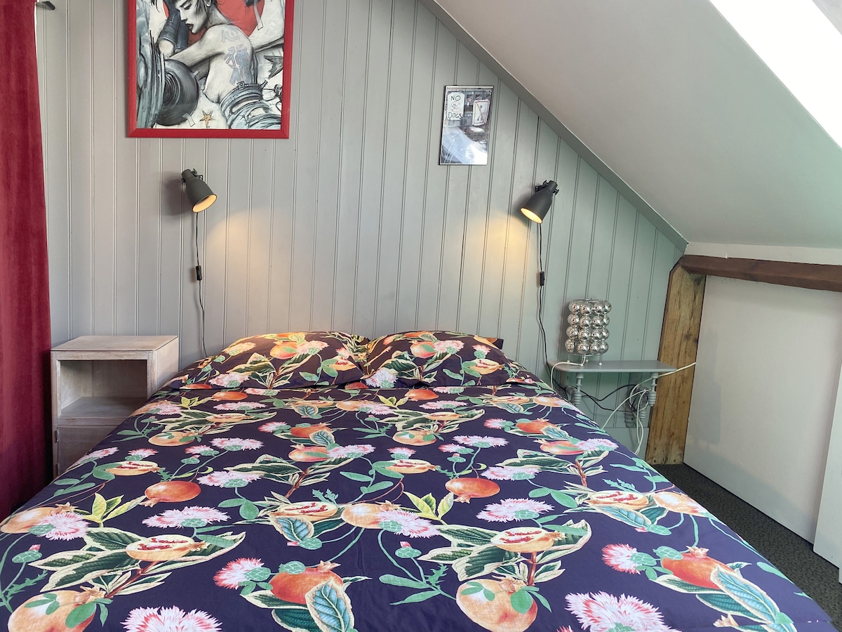 Таванска стая