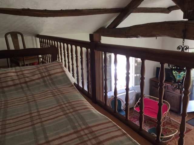 Mezzanine s jednolôžkom 