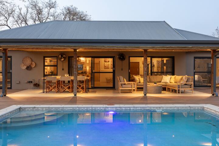 Ubuntu Luxury Villa on Hoedspruit Wildlife Estate
