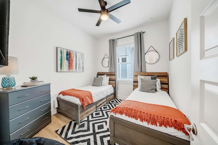 3. spálňa: 2 samostatné postele a trundle 