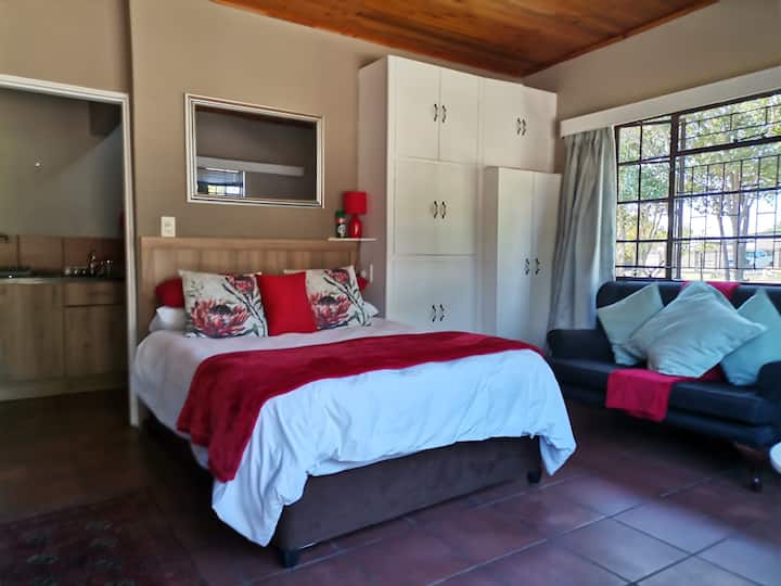 Bronkhorstspruit Dam Vacation Rentals & Homes Bronkhorstspruit, South
