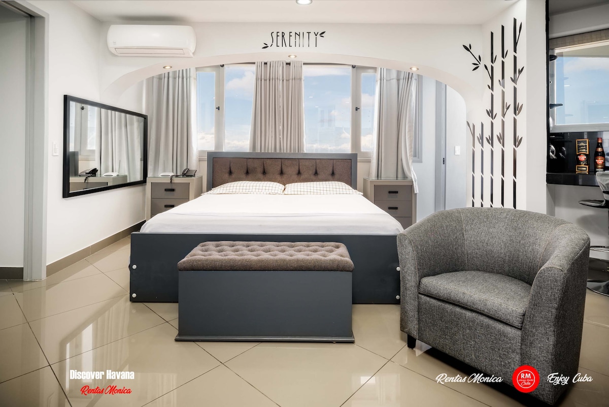 La sérénité est un espace incroyable à Vedado, confortable, unique et de haute qualité avec vue sur l'océan et un excellent service.

Profitez de Cuba