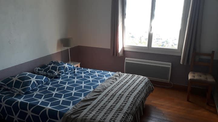 Habitación de cama 160