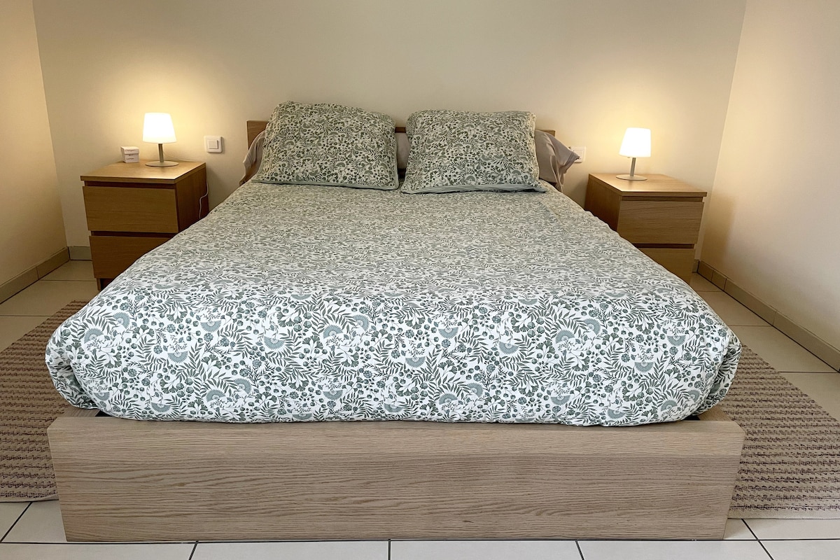 חדר שינה 1, מיטה 140*200