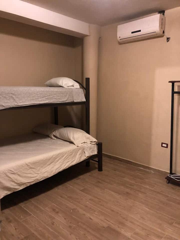 Dhomë gjumi 1