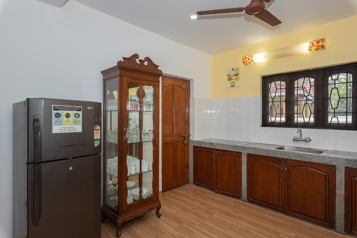 Self catered villa with fully equipped kitchen