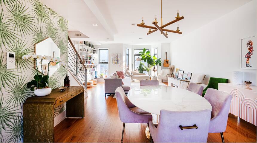 *Outdoor Space* Airy, bright, charming, zen duplex gallery image 4