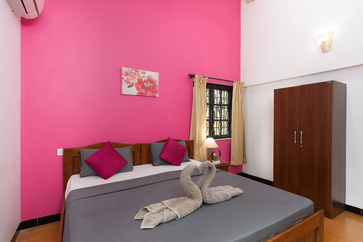 Villa in Calangute for rent with swimming pool
