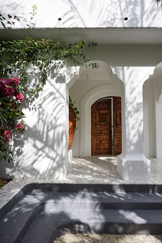 Mykonos Luxury Villa at Sunshine Beach