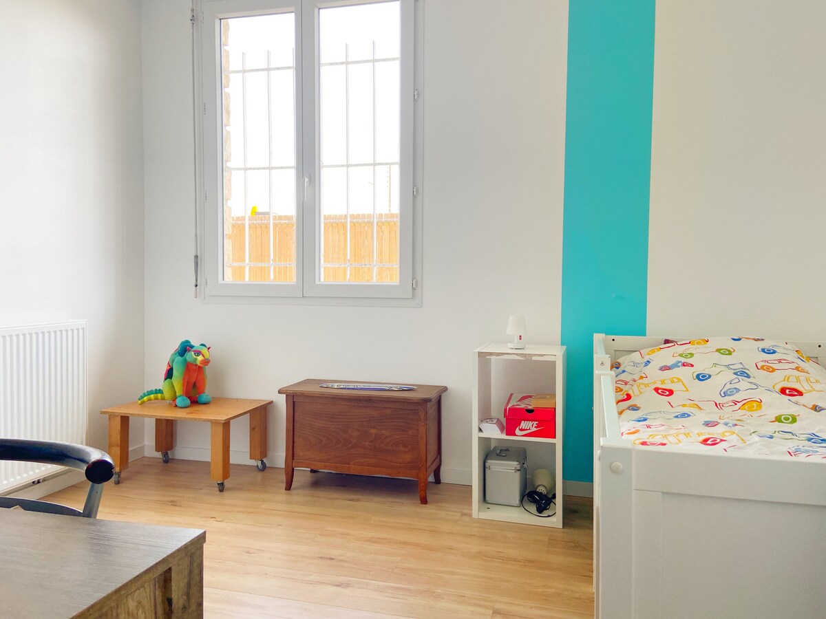 საძინებელი 1