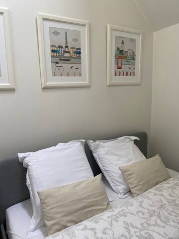 Charming duplex in historical center gallery image 5