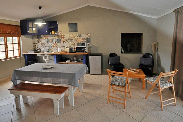 Annie's Family Cottage @ Olivanti (Self Catering) - Oudtshoorn