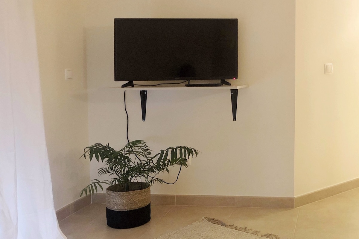 Top Airbnb: Short walk to Beach And Surf from Baleal Apartment em Ferrel