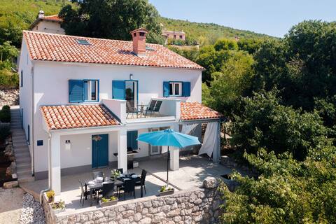 Stanišovi Vacation Rentals & Homes - Istarska županija, Croatia | Airbnb