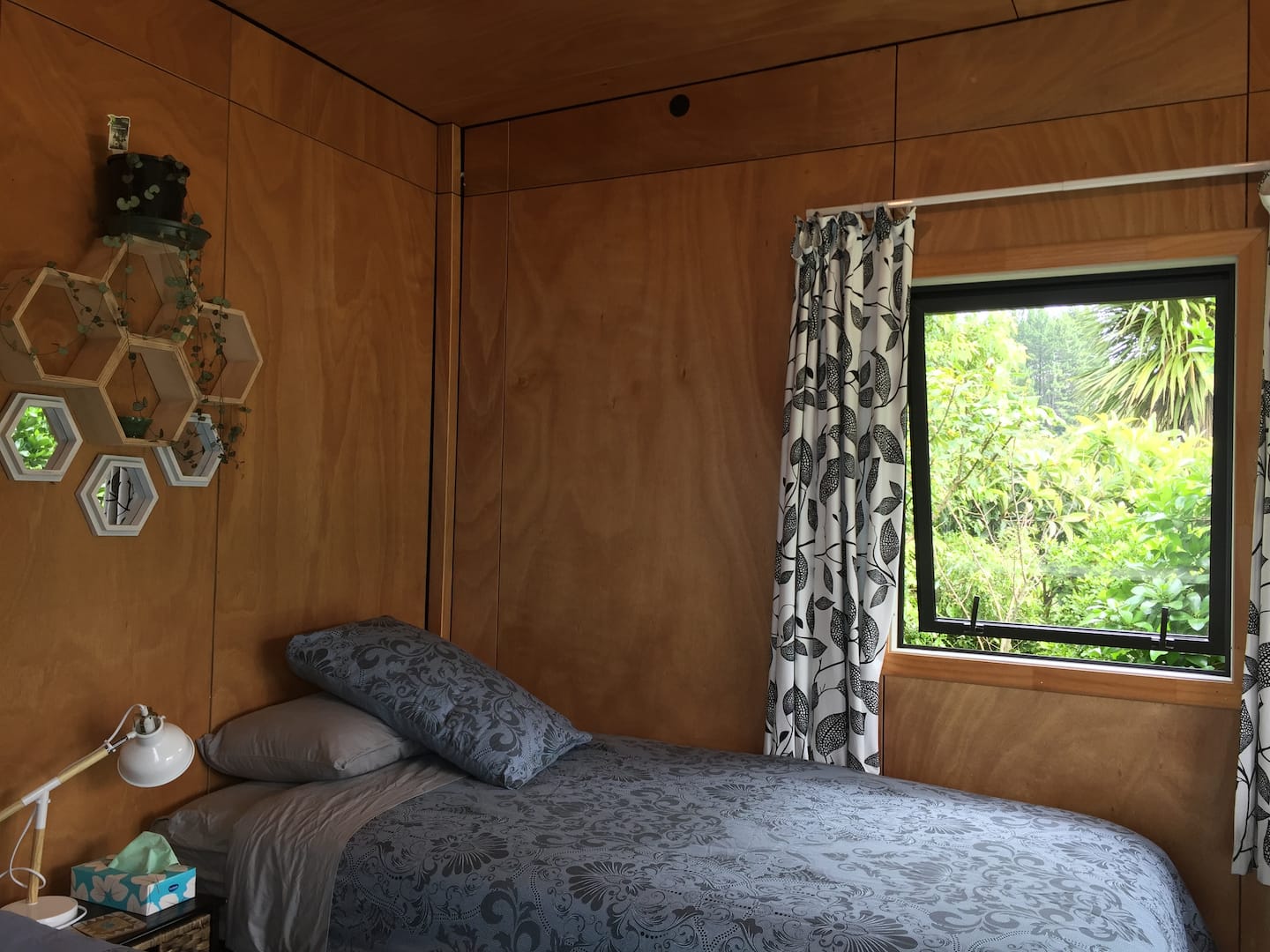 Kaingaiti - Chalet - Single Beds, Shower & Toilet. 1