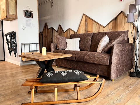 Top Airbnb: PER NIGHT: Beautiful 1-bedroom apartment for 4 people 3* - 45 m² - panoramic view! in Les Angles