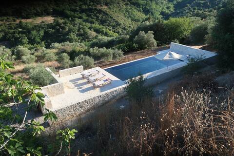 Casa Rosmarino  – Country villa with pool