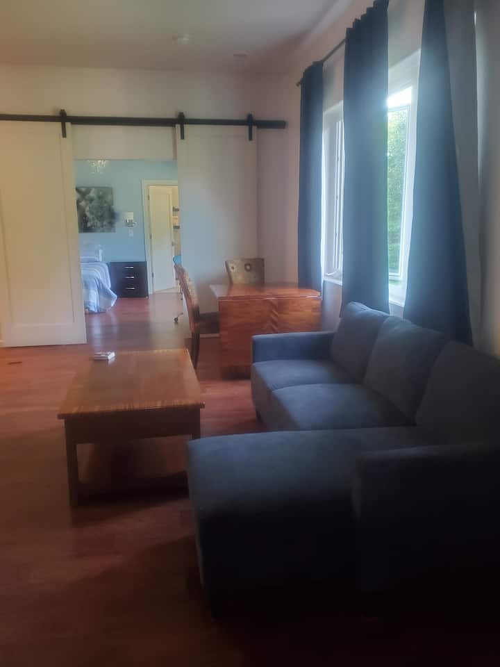 მისაღები ოთახი