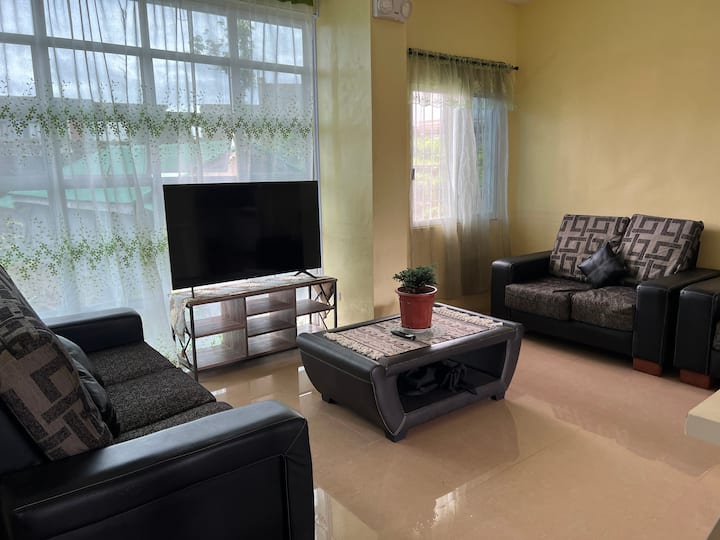 G8way To Haven Homestay/ 3rd Floor Area - Surigao City