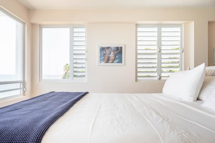 Primary Corner BR with King sized Bed