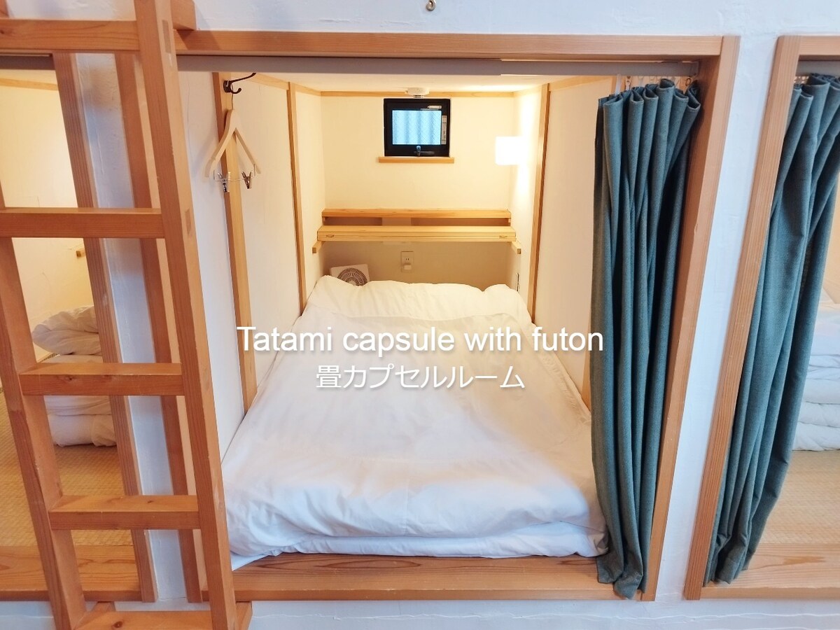 Tatami kapsula s futónom