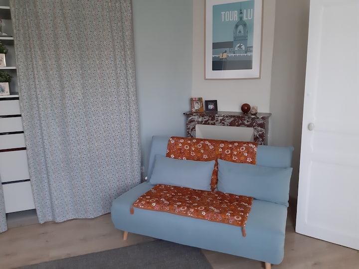 1-ლი სართულის ოფისი 