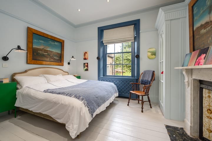 სუპერმასპინძელი ორადგილიანი