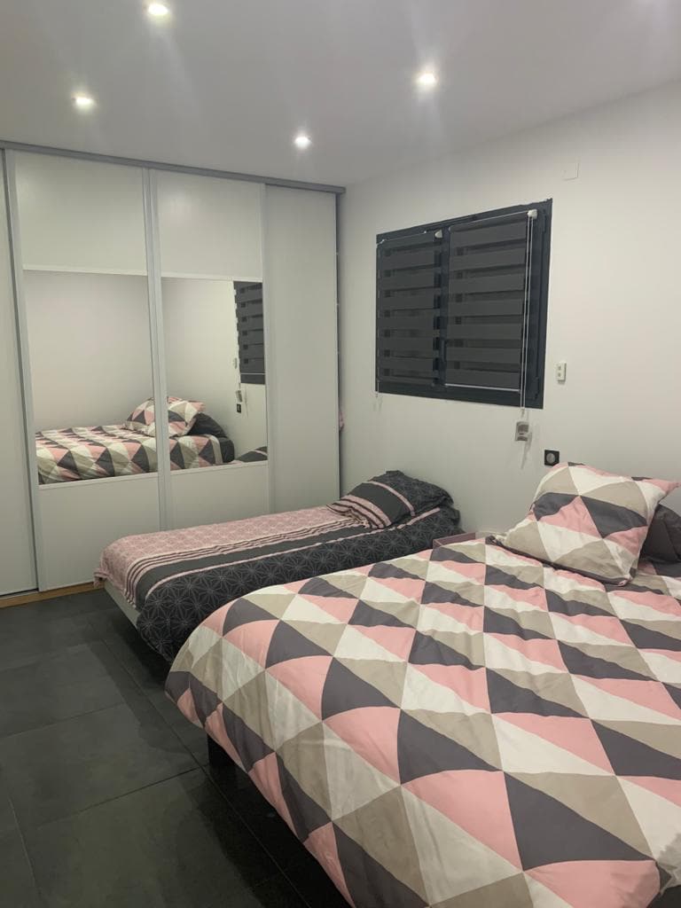 Bedroom 2 (girls)  upstairs for 3 people