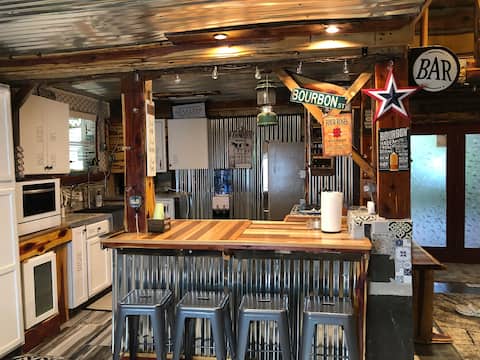 Peaceful Getaway in the Country