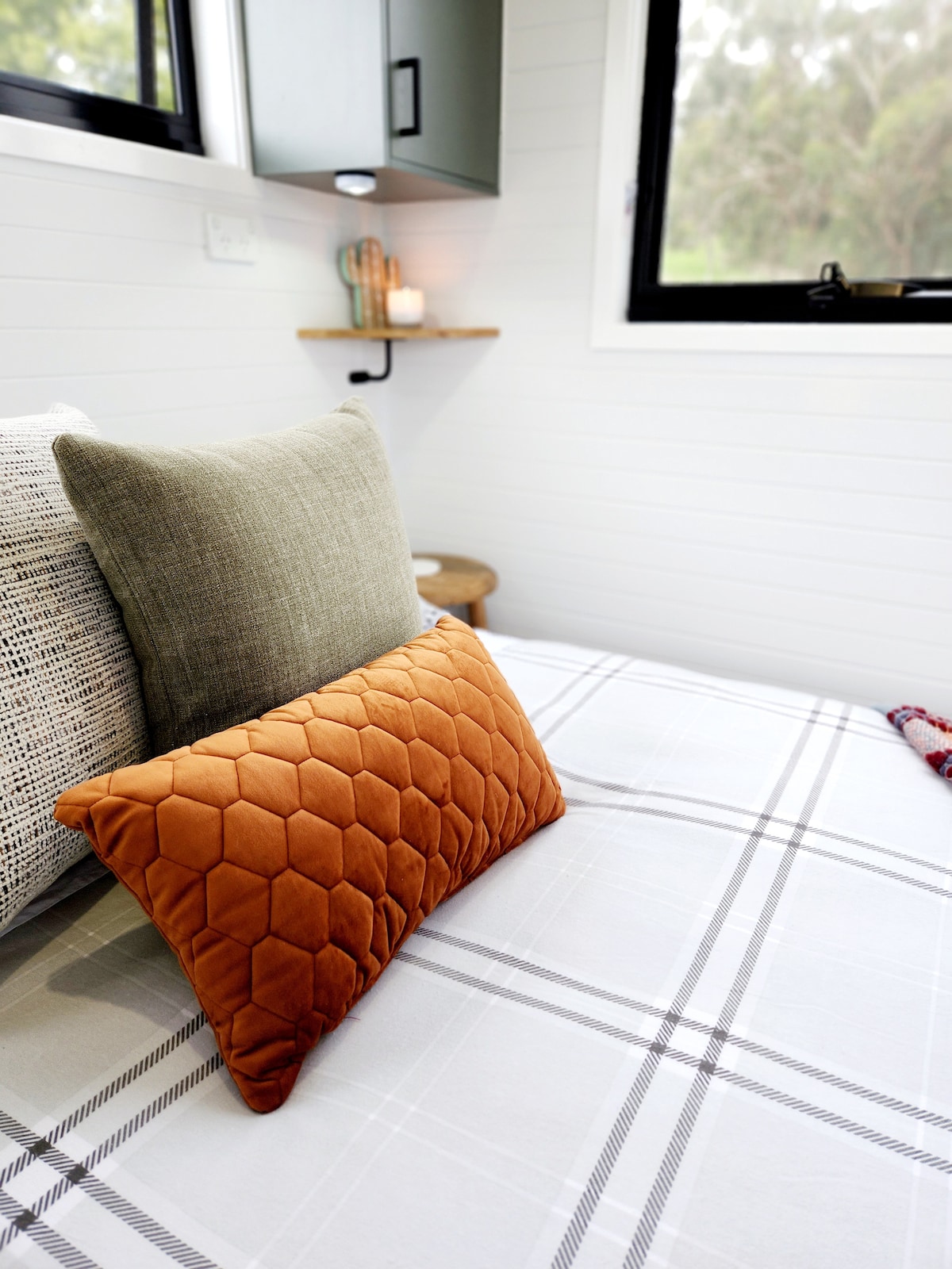 漂亮的卧室空间。