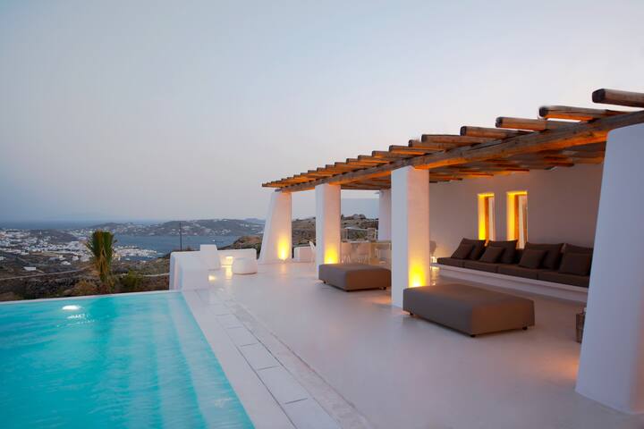 Villa Zircon • *Special Deals Available gallery image 4