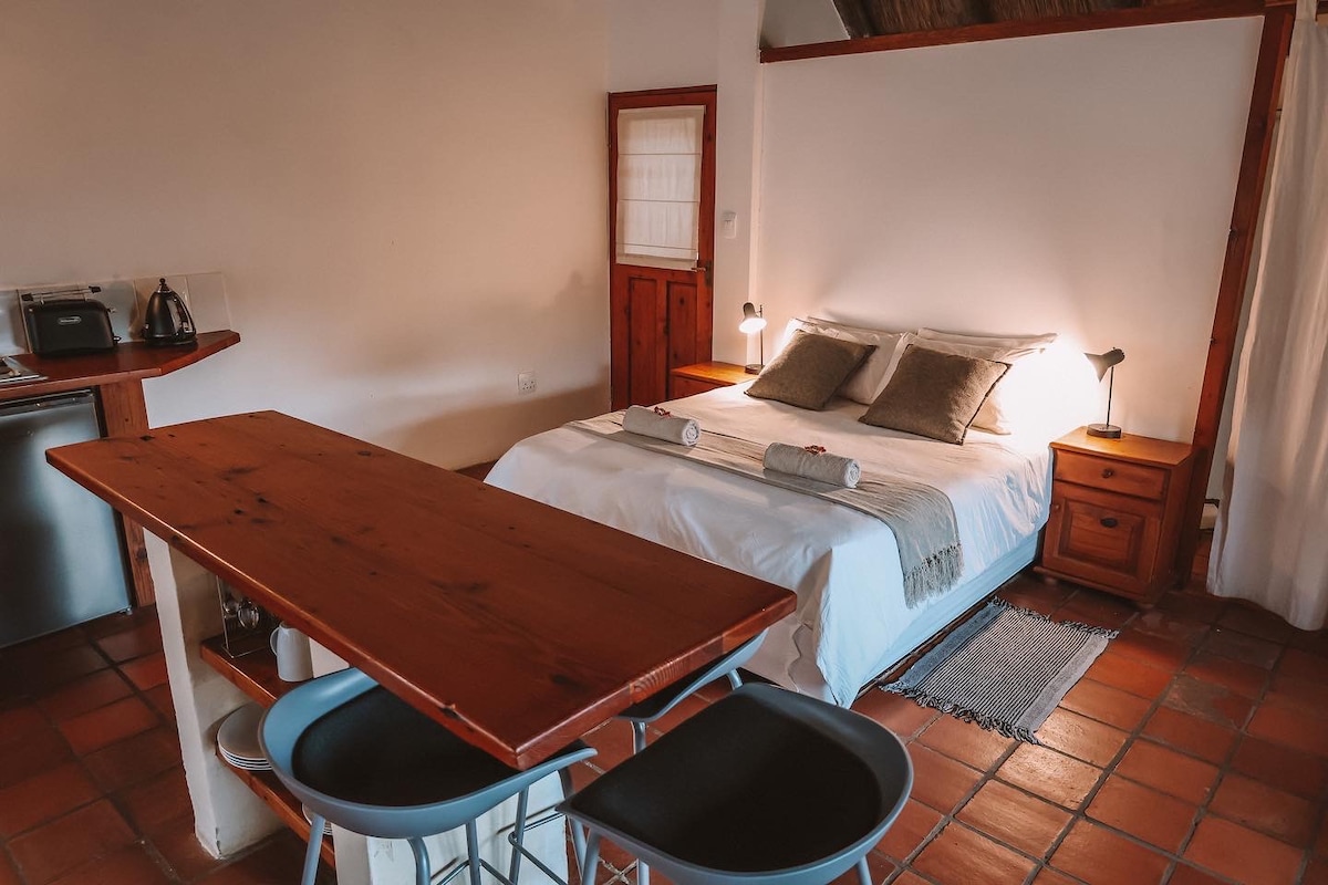 El colchón y las sábanas de la más alta calidad garantizan que descanses bien.