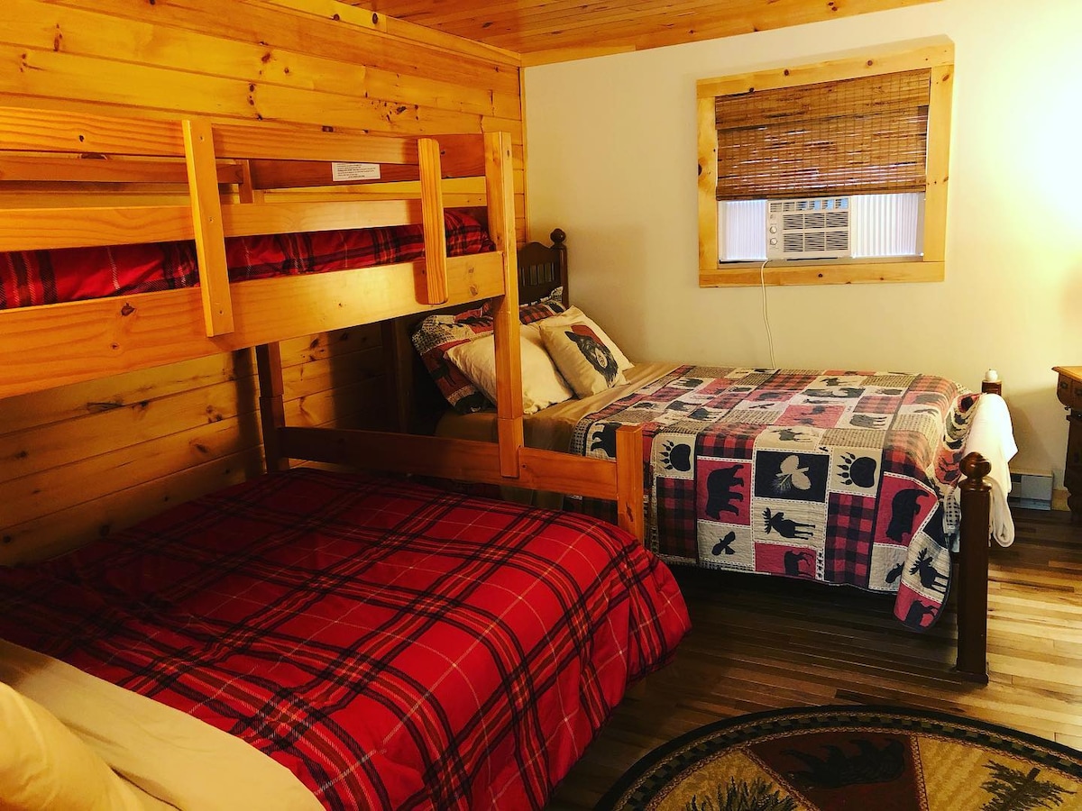 ห้องรับแขกในบ้านหลัก