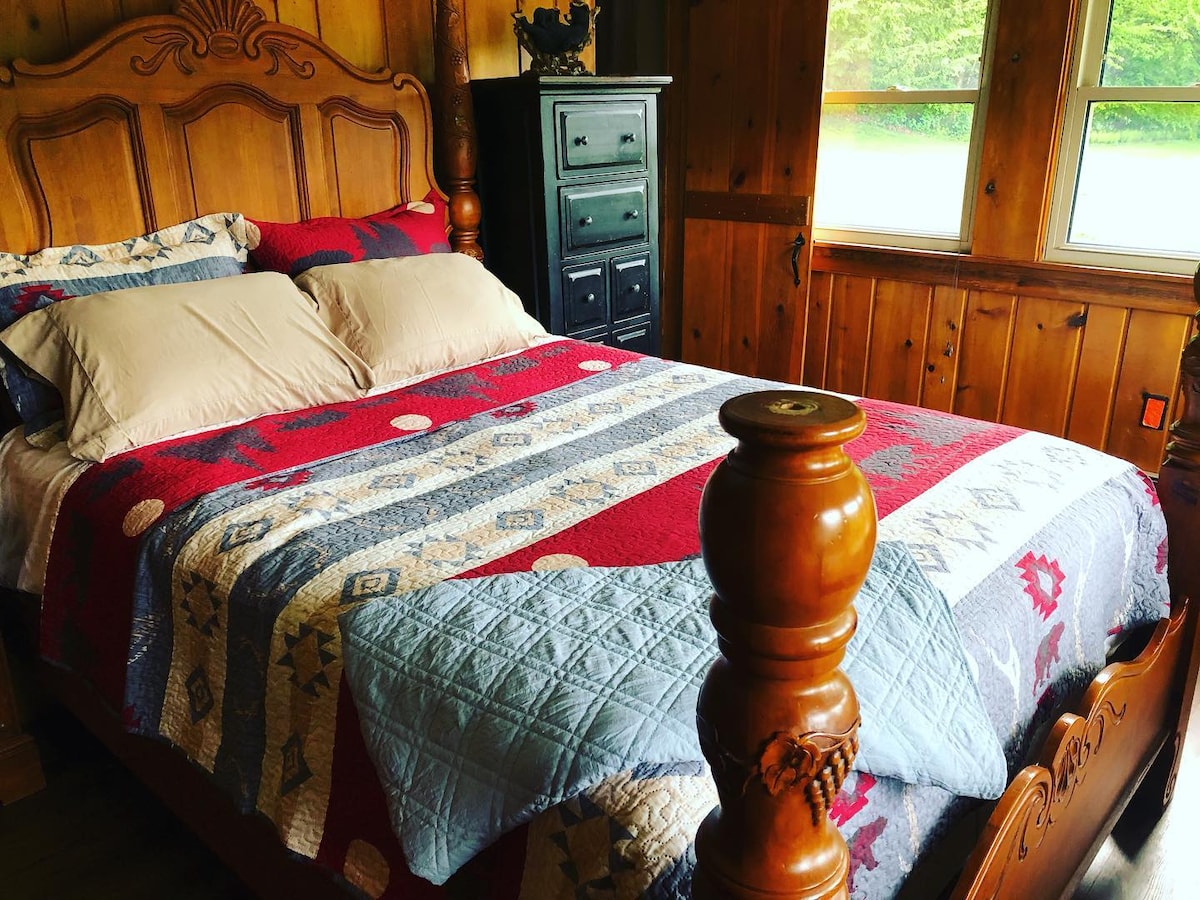 บ้านหลักในห้องริมทะเลสาบ