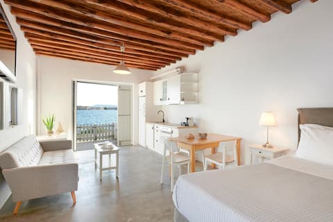 Thalassa Beach House