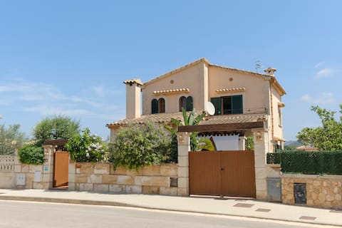 Successful Airbnb property: Villa Sa Casa Nostra in Calvià