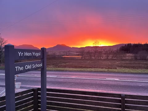 Top performing Airbnb: The Old School - Snowdonia in Trawsfynydd