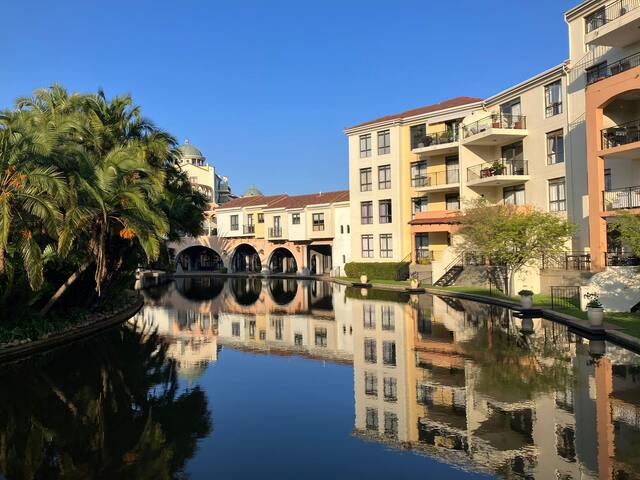 Spacious, clean, comfortable 2 bedroom flat.