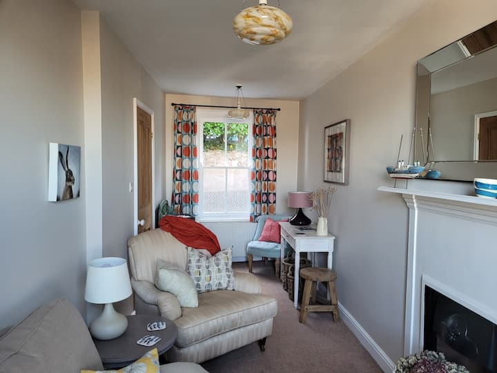 Sensational Sea Views, 3 Bedrooms, Home From Home - Newlyn