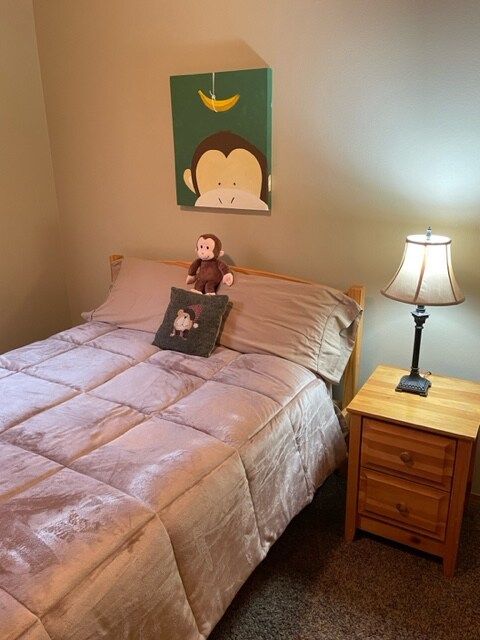 Spálňa - kompletná posteľ