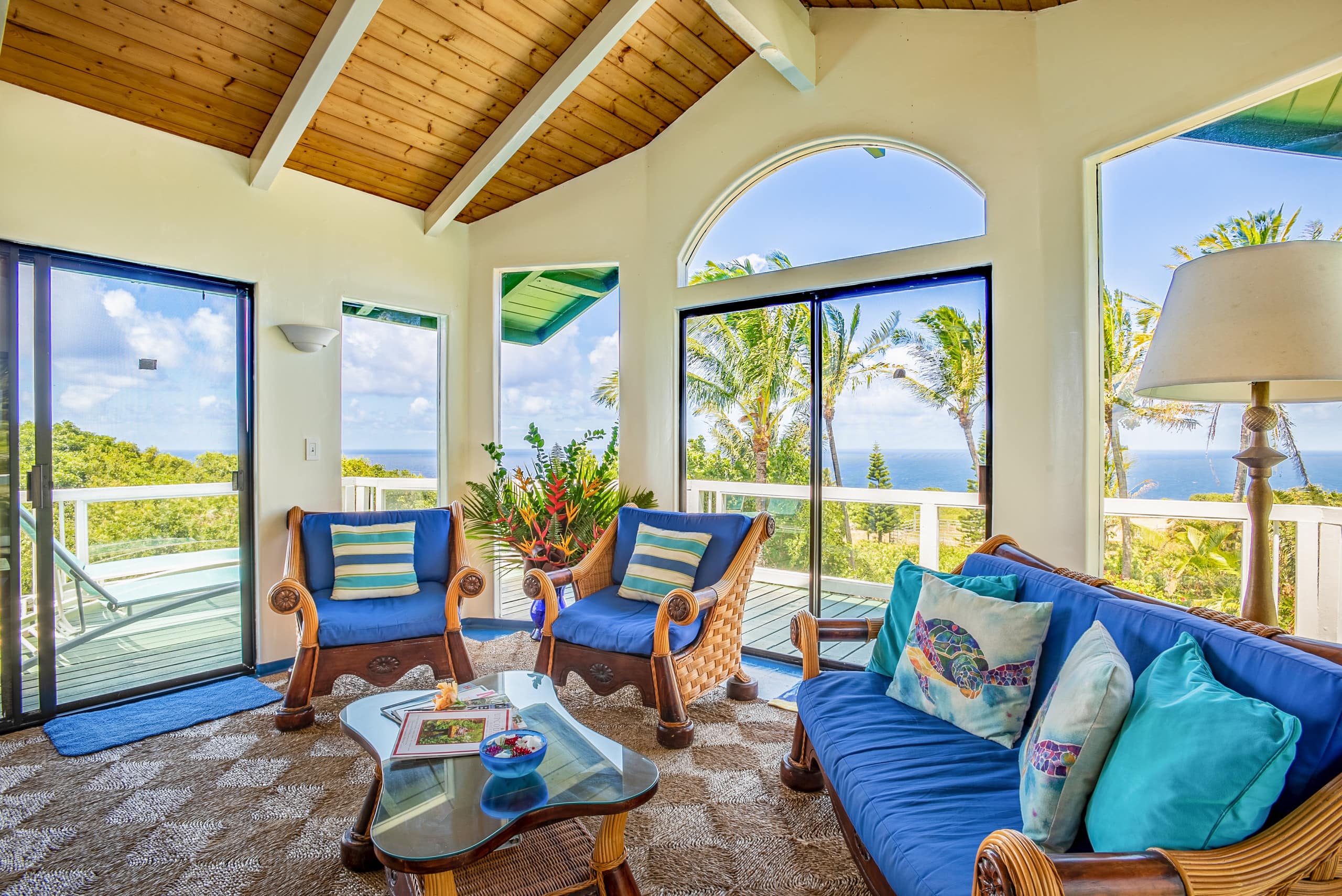 Home in Haiku · ★4.96 · 1 bedroom · 2 beds · 1 bath - Photo 7