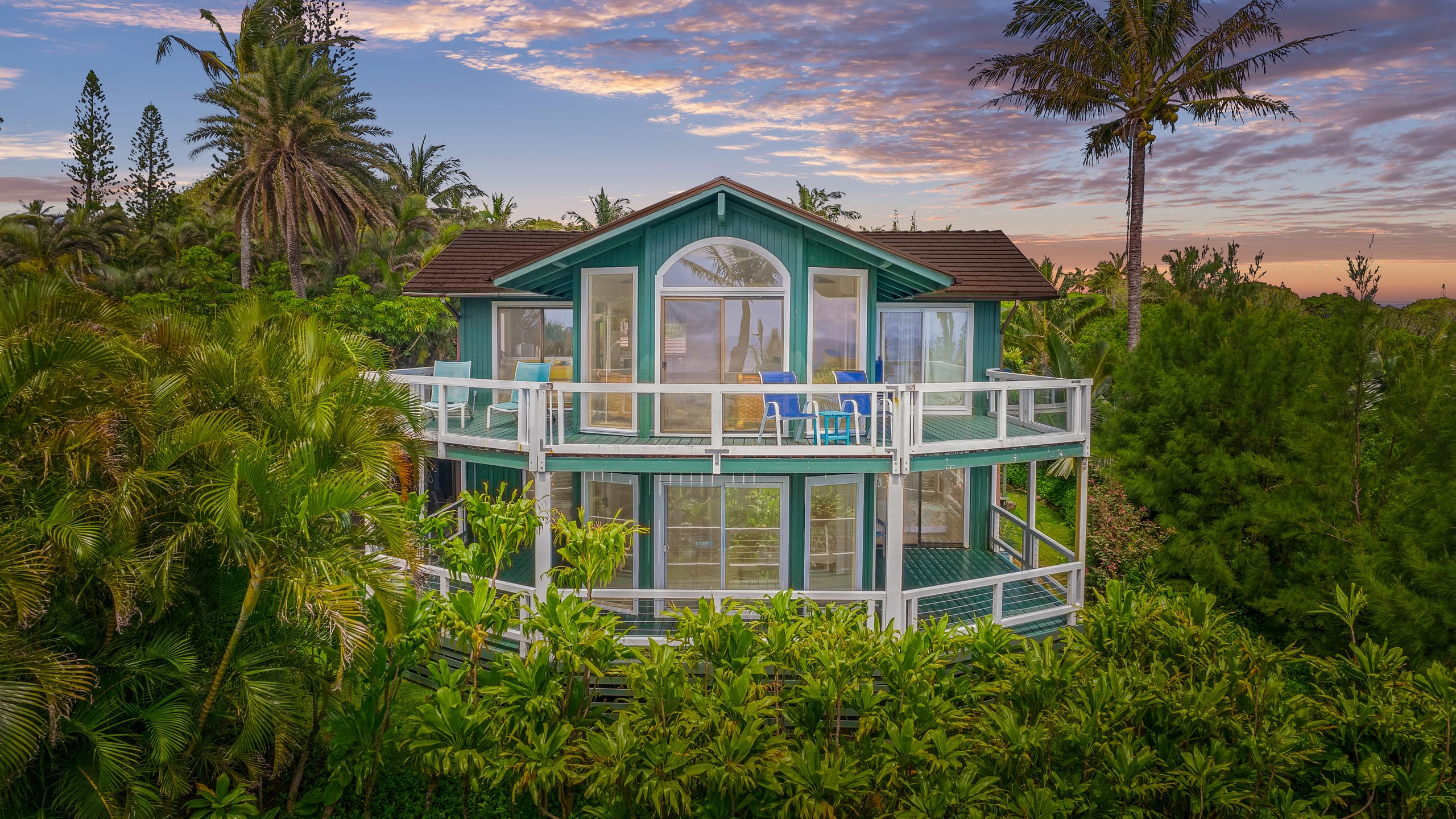Home in Haiku · ★4.96 · 1 bedroom · 2 beds · 1 bath - Photo 34