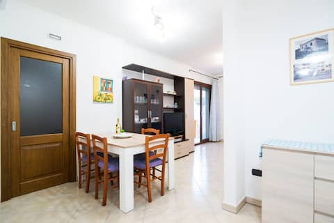 Top Airbnb: Tartaruga: central flat with wide terrace in Tortolì