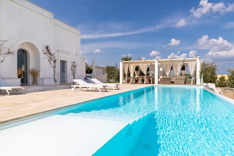 New dreamlike Masseria, not far from the beach