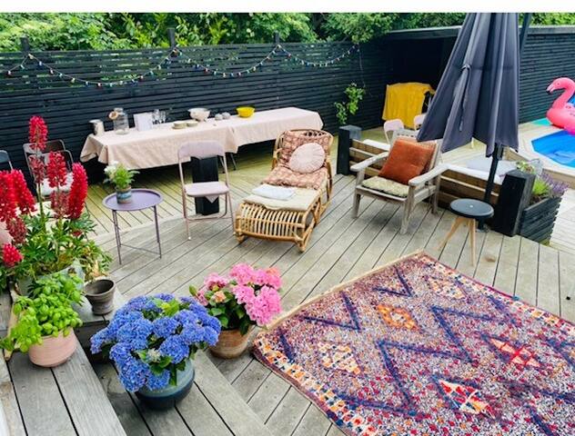 Beautiful villa in Copenhagen with pool gallery image 3